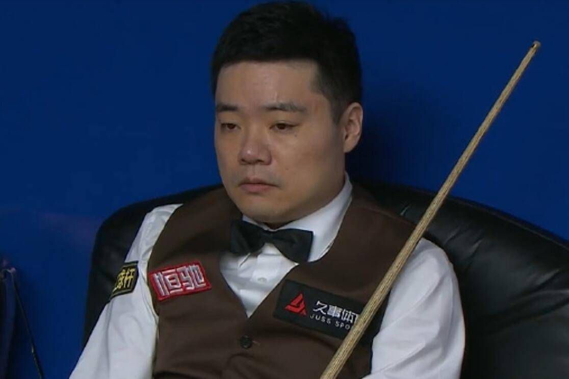 摸胸在线a