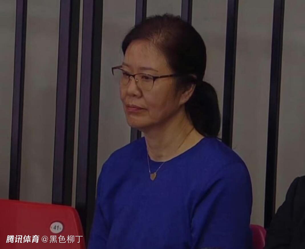 邻居床中的呻吟